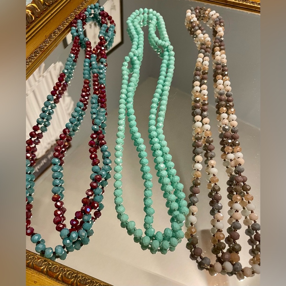 Set of 3 beaded necklaces